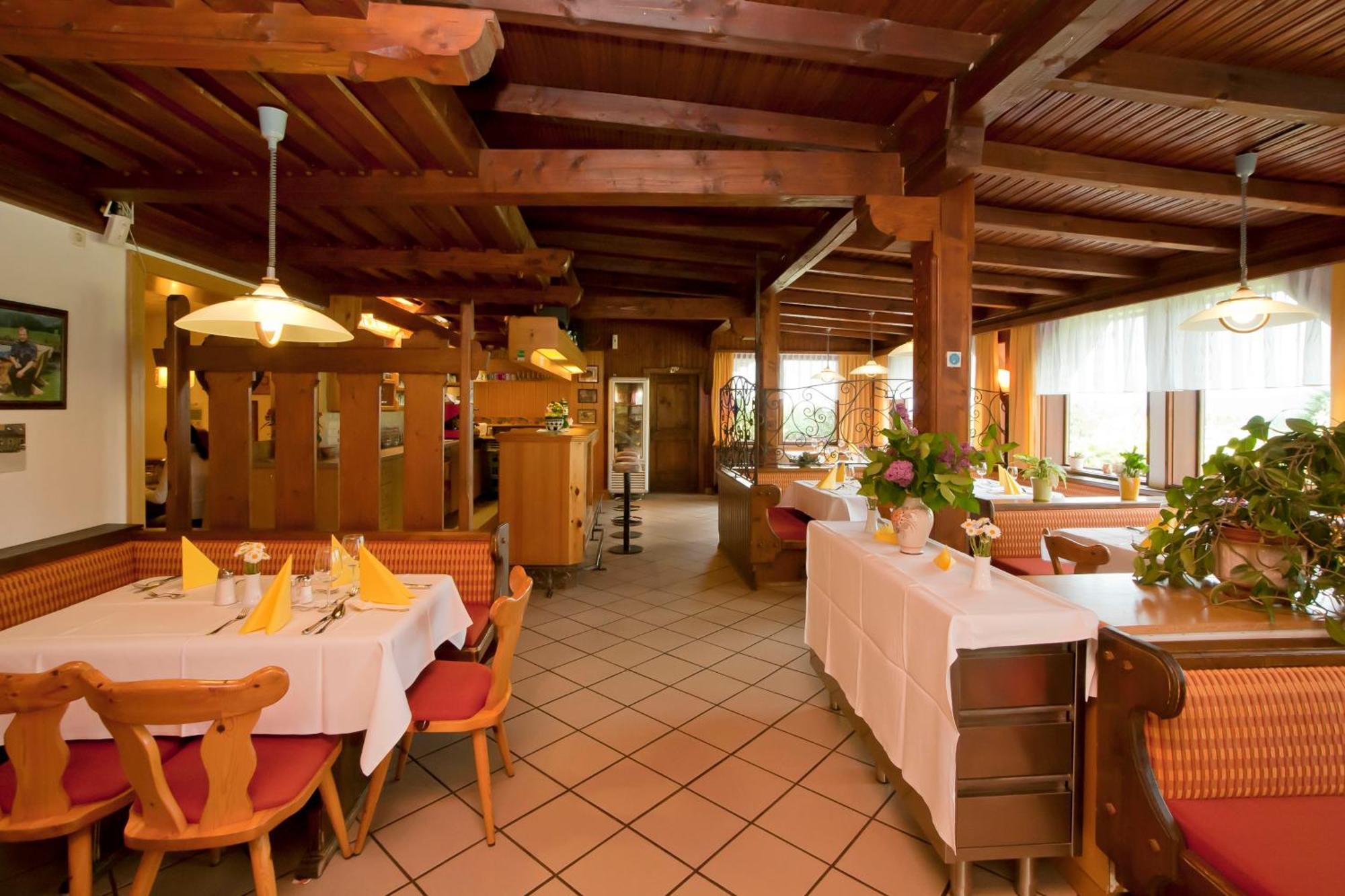 Gasthof Thomann Velden am Woerthersee Ngoại thất bức ảnh